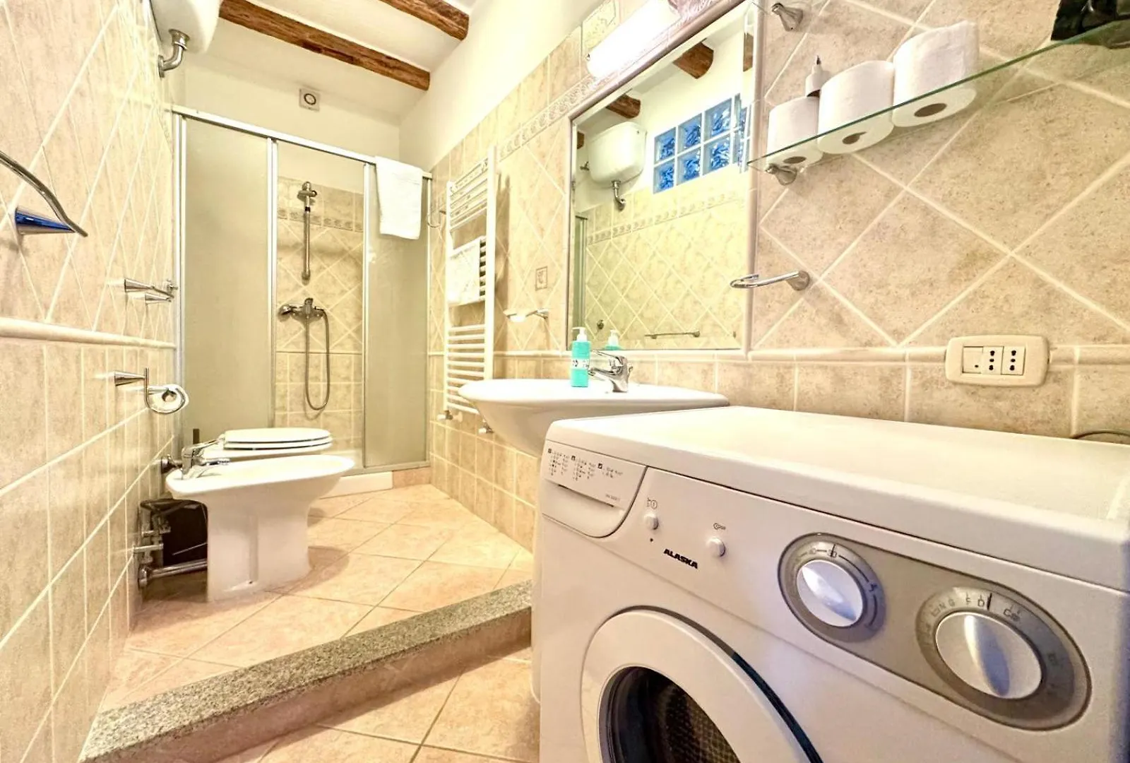 Village Center Apartments Bari Sardo
