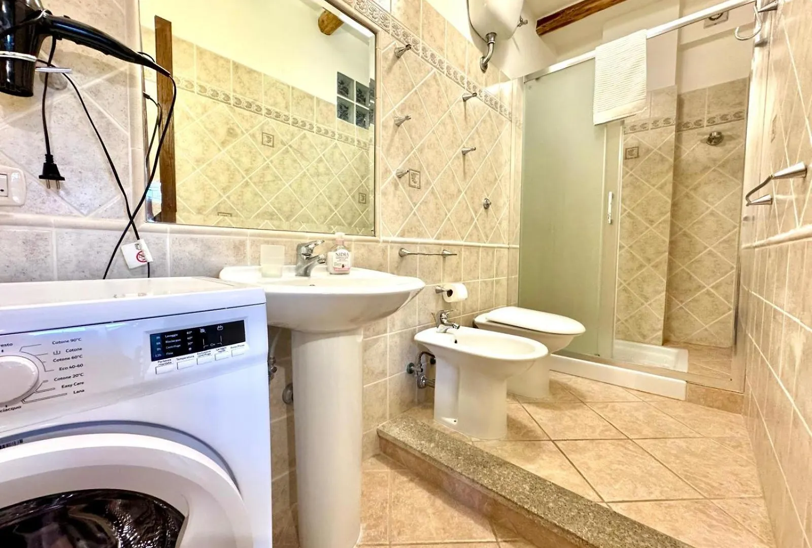 Village Center Apartments Bari Sardo Italia