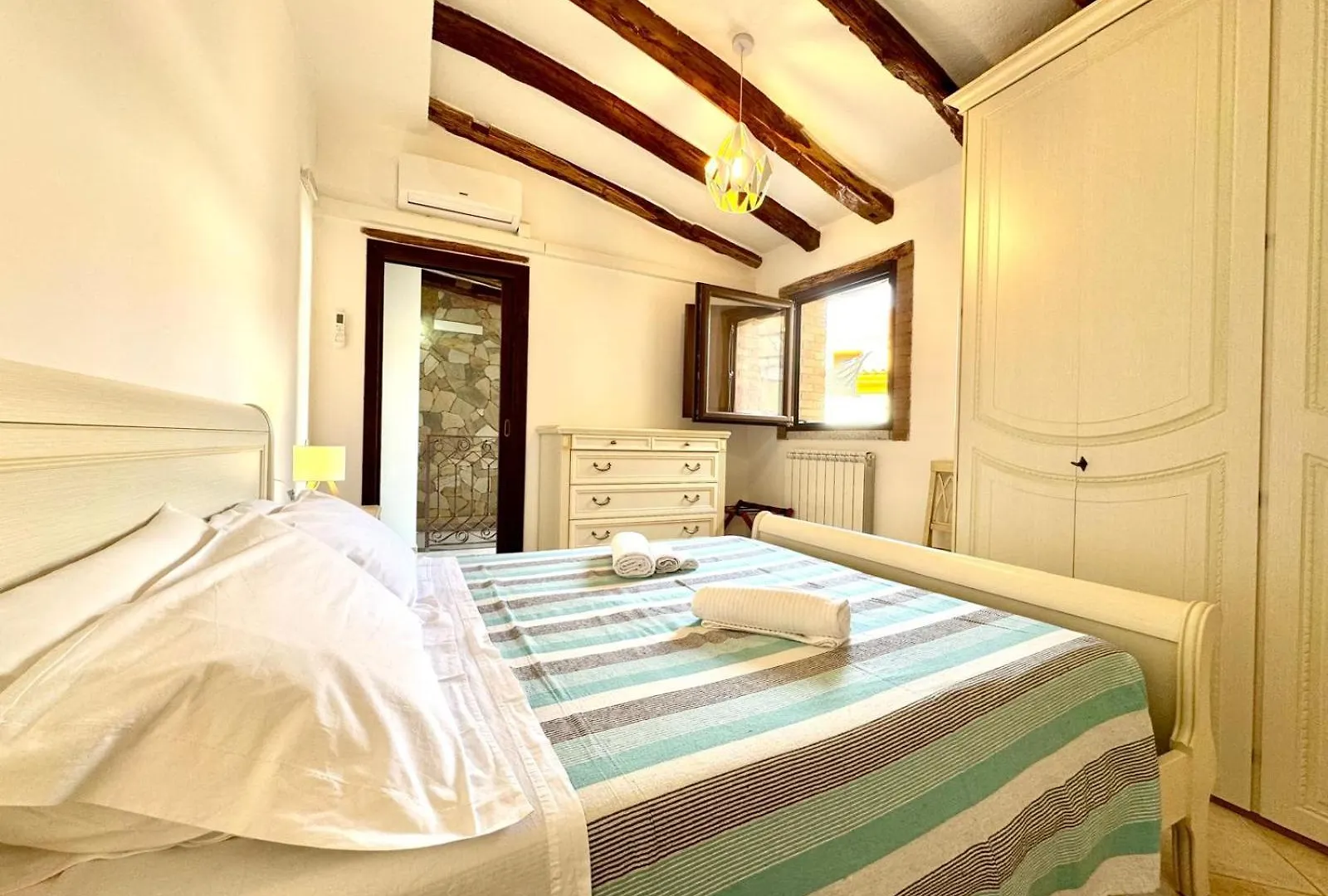Village Center Apartments Bari Sardo