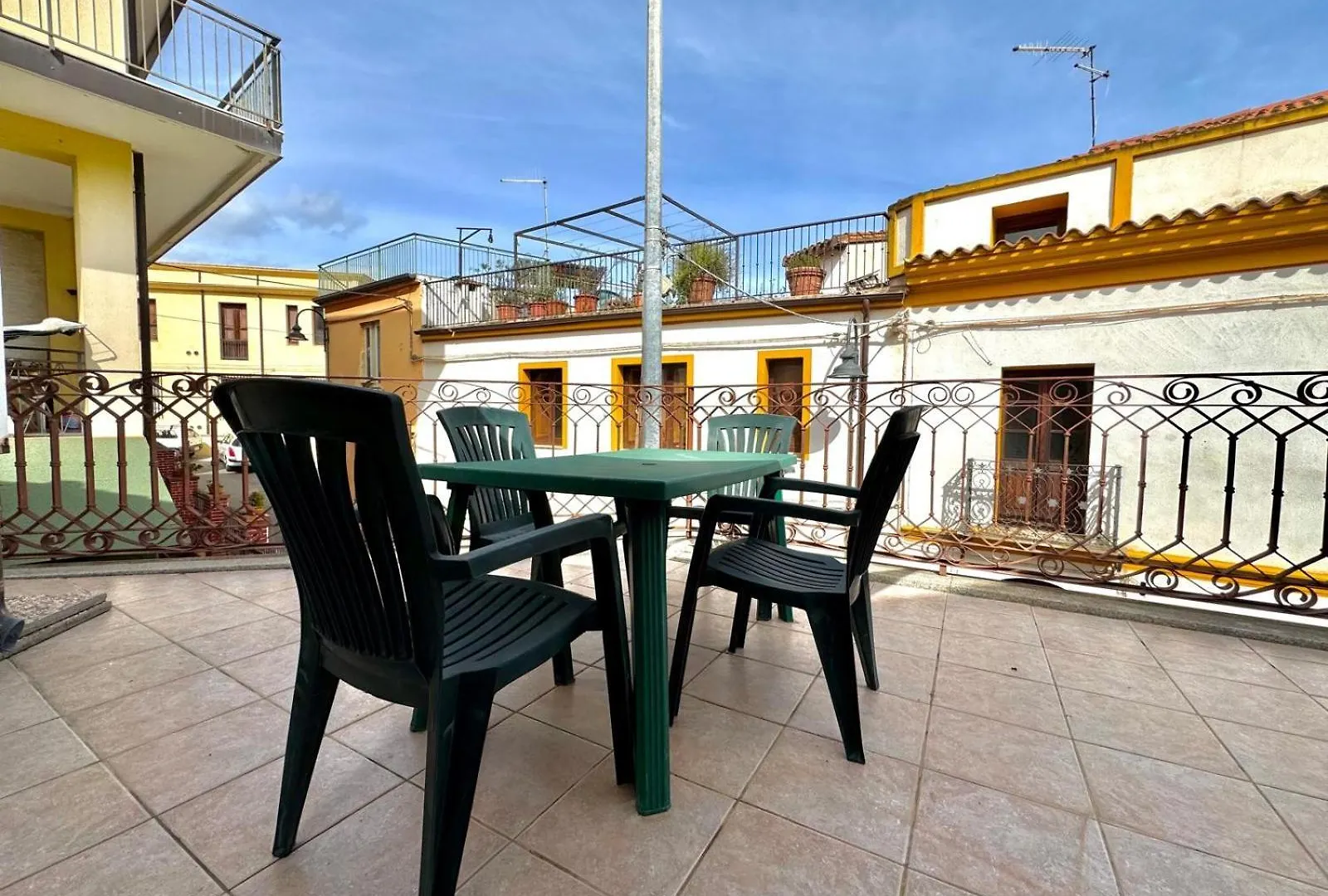 Village Center Apartments Bari Sardo Italy