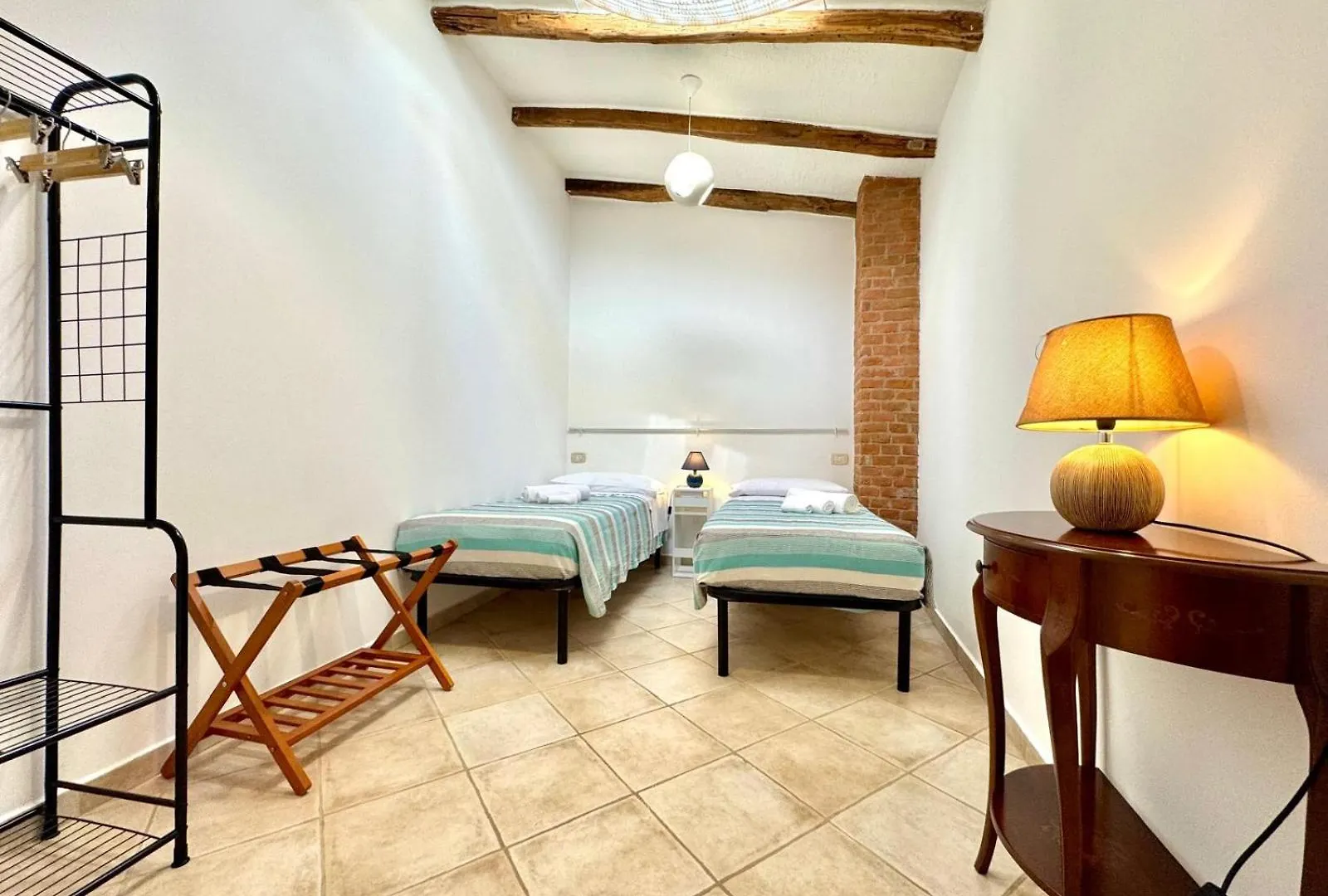 Village Center Apartments Bari Sardo