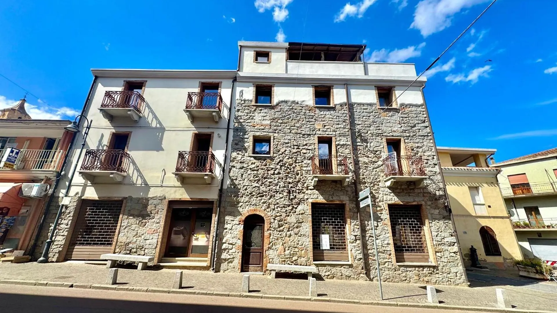 Village Center Apartments Bari Sardo Itálie
